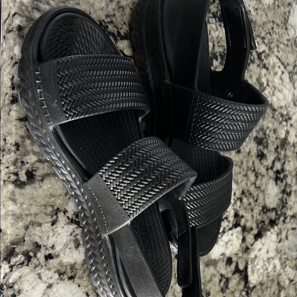Skechers Black Textured Sandals
